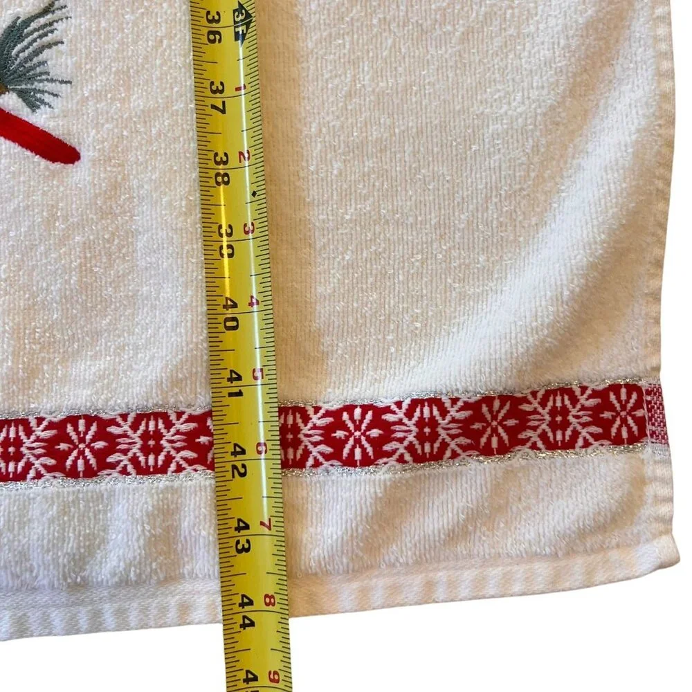 Santens Embroidered Cardinal Bath Towel Set of 2 USA Holiday Sparkle Snowflake